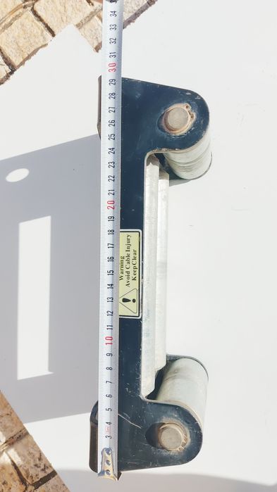 Guia de rolos para cabo de aço ou corda