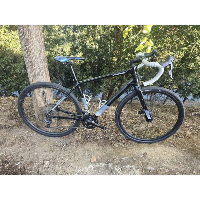 Felt de gravel M 8x2v em bom estado