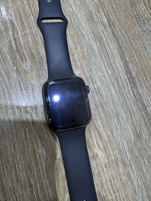 Apple Watch SE 44 mm.