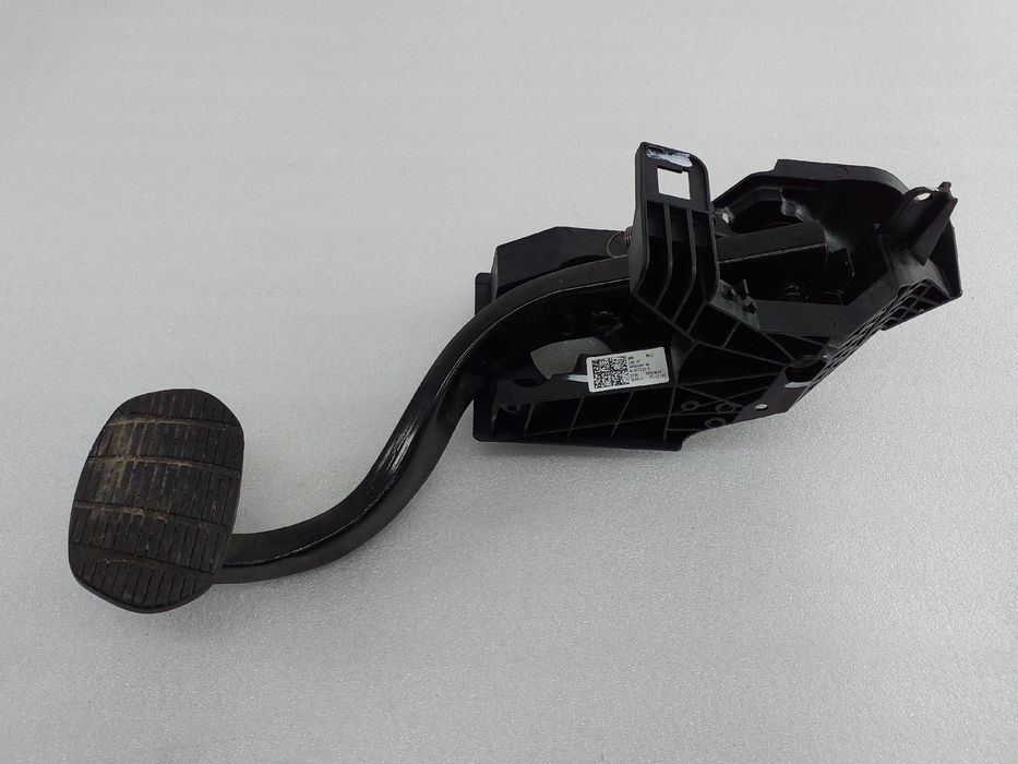 Pedal do travão BMW X1 (F48)