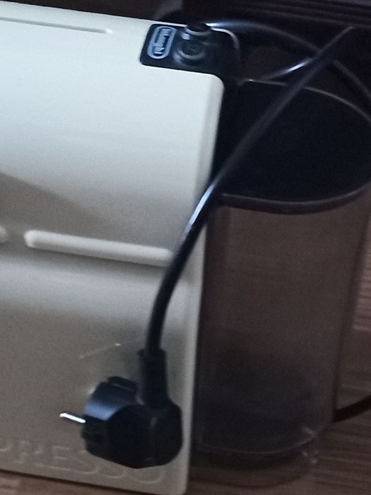 Maquina de café Nespresso Delonghi para peças