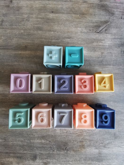 CANPOL BABIES Miękkie klocki sensoryczne 12szt