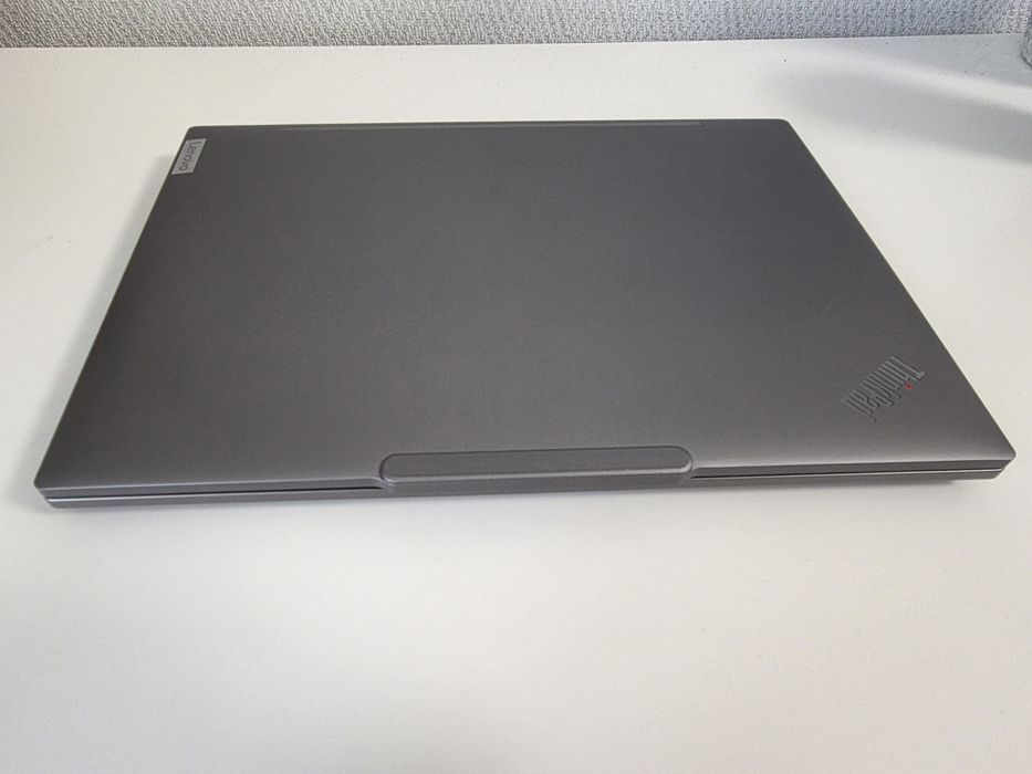 ThinkPad T14 Gen 5 Ultra 5/16gb/512gb ips Touch screen lenovo як новий