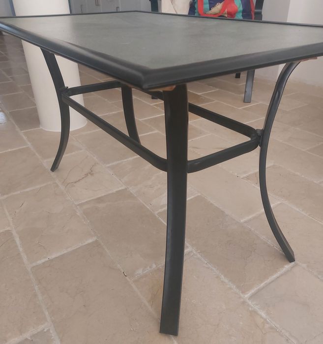 Mesa Jardim e Cadeiras em ferro