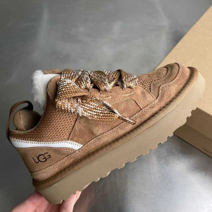 UGG Lowmel Sand r.39