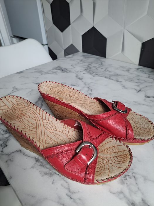 klapki skórzane czerwone