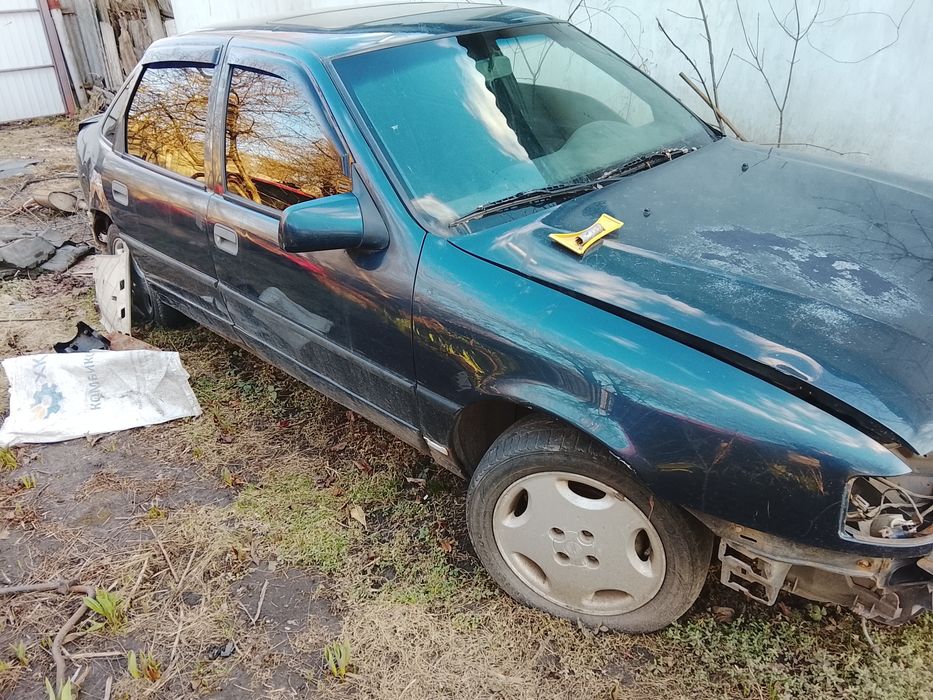 Опель вектора А 2000