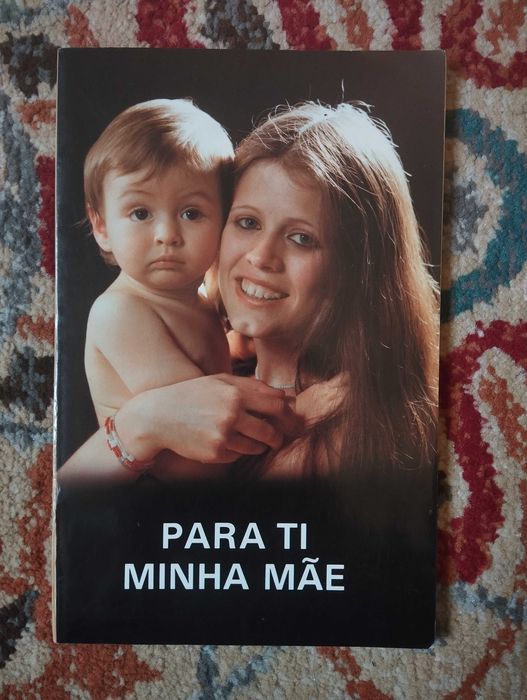 Para Ti Minha Mãe