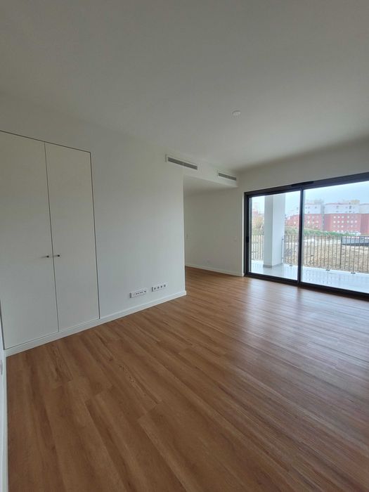 T1 em condomínio fechado para Arrendar na Alta de Lisboa- RESERVADO