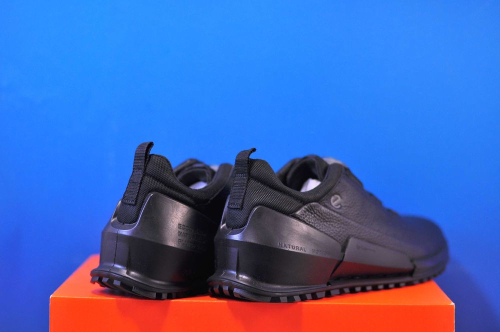 Кросівки Ecco Biom 2.0 , Nike Vomero 18 Оригінал