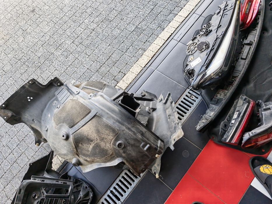 Części Bmw G12 Lci 750