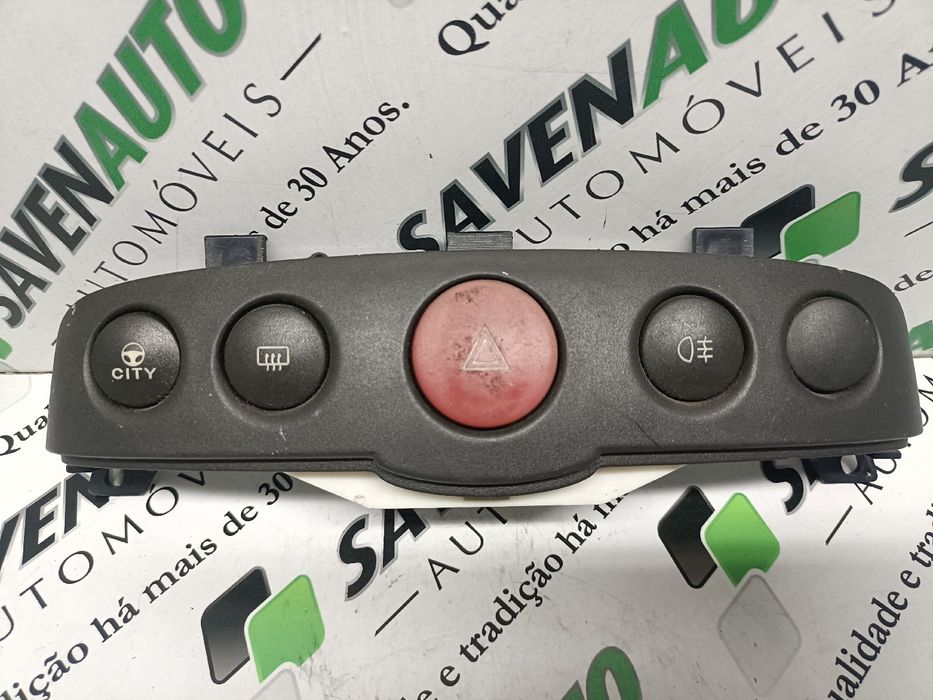 Botão / interruptor 4 piscas FIAT Punto (188_)