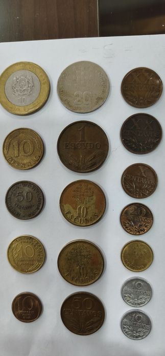 17 moedas coleção