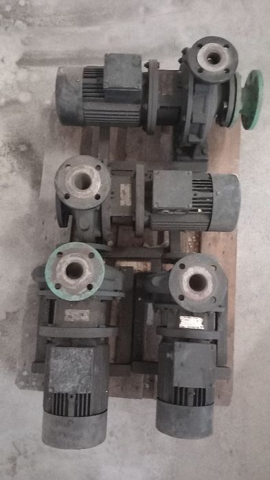 Bomba centrífuga acoplada a motor elétrico