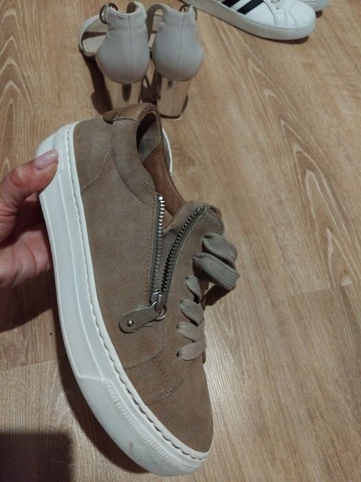 Сандалі , босоніжки Clarks 39 Розмір. 25.5см
