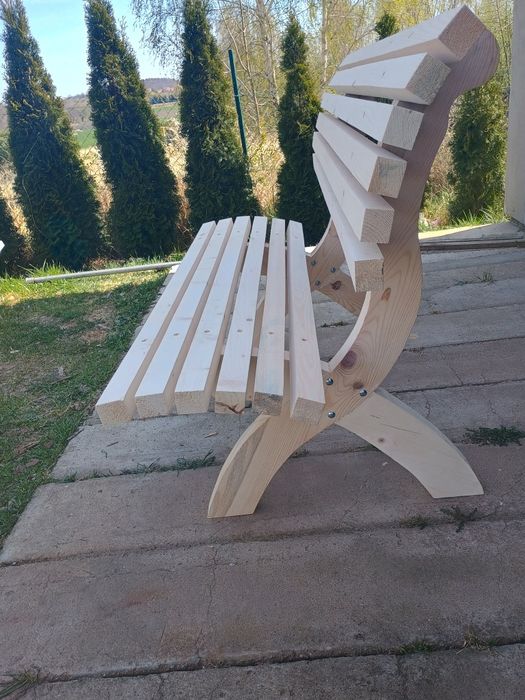 Sprzedam solidną ławkę