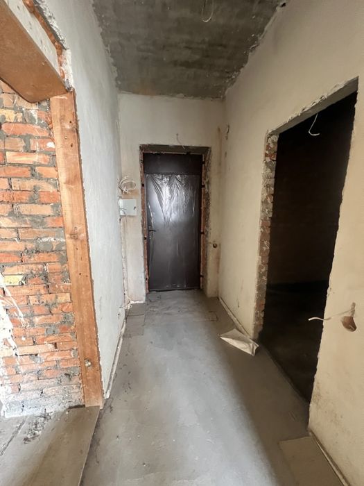 Центр міста , вул Шевченка. Продаж однокімнатної квартири 46.2 м2 .