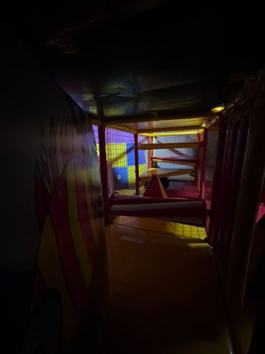 Терміново. Лабиринт, детская горка, игрушки