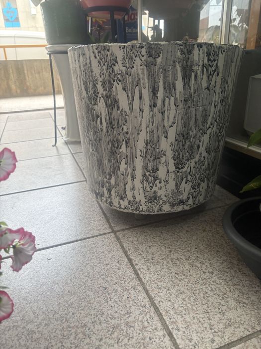 Vasos em cimento