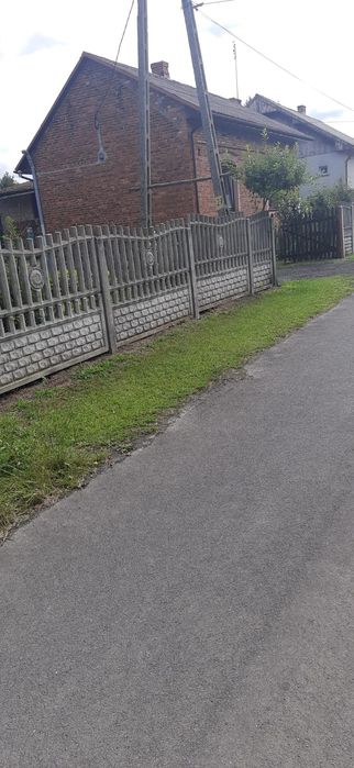 Sprzedam dom wraz z zabudowaniami