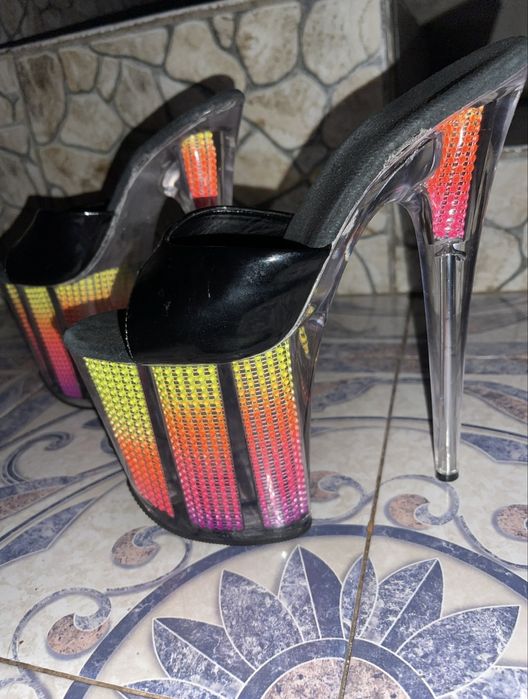 Стріпи босоніжки Pleaser + силіконові ремінці окремо