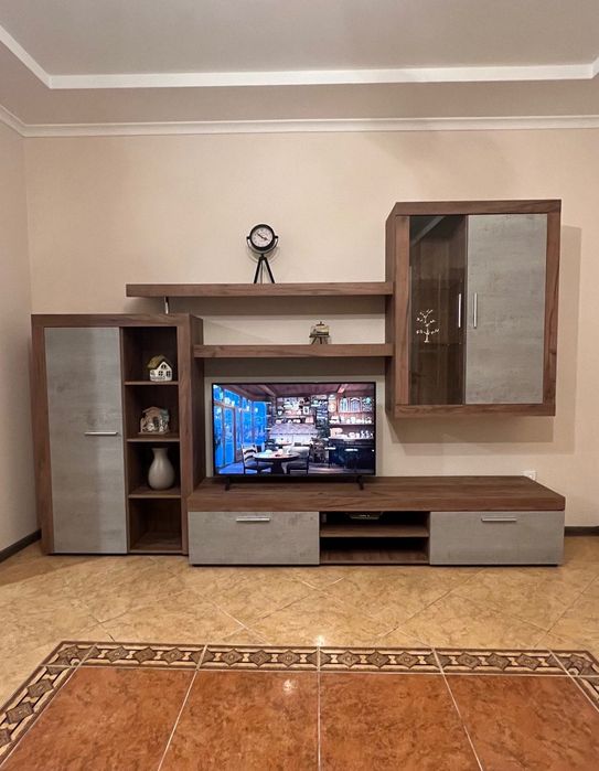 Оренда будинку в 2 км від Чернівців посеред ландшафтного дубового гаю