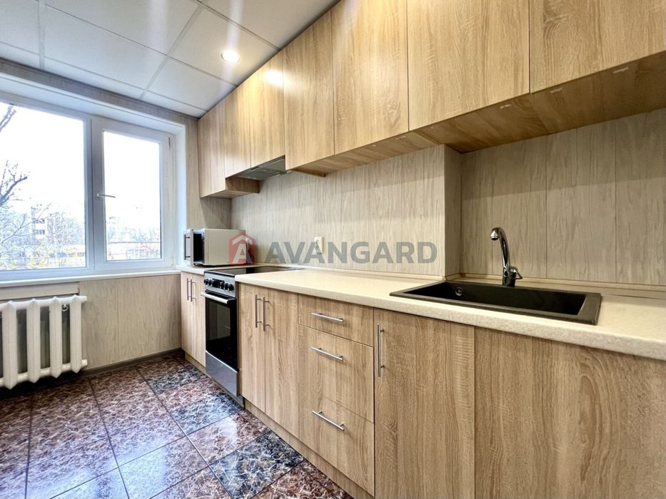 Продам 3 кімнатну квартиру 67м2