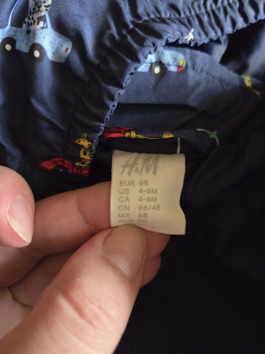 Продам ветровку/куртка/кофта hm для хлопчика