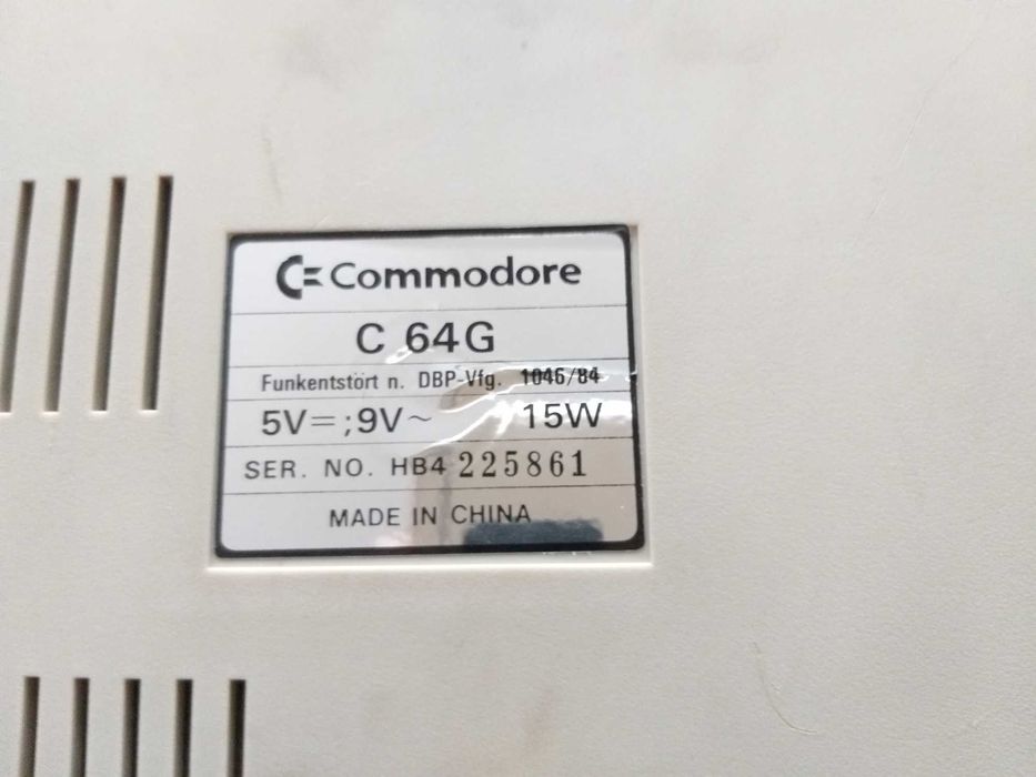 Commodore c64 G (Breadbin) - KLASYK