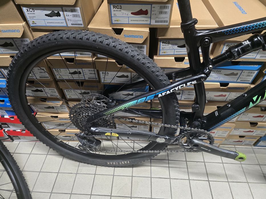 Merida ninety six carbono 29 m 12x1v
