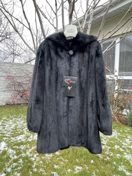 Норковая шуба манто черная