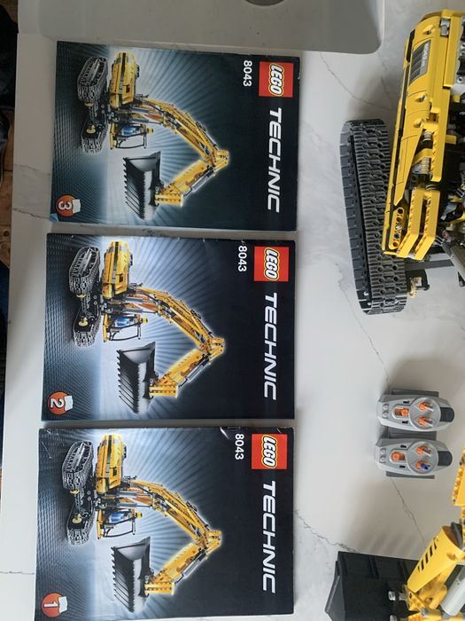 Lego 8043 Technic Motorized Excavator - Zmotoryzowana koparka
