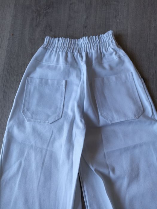 Сучасні Брючкиі Скейчерс., білі і блакитні, джинси котрн,рр.134-158,!