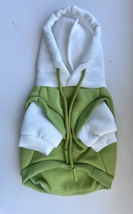 Продам одяг для маленької собачки розмір S