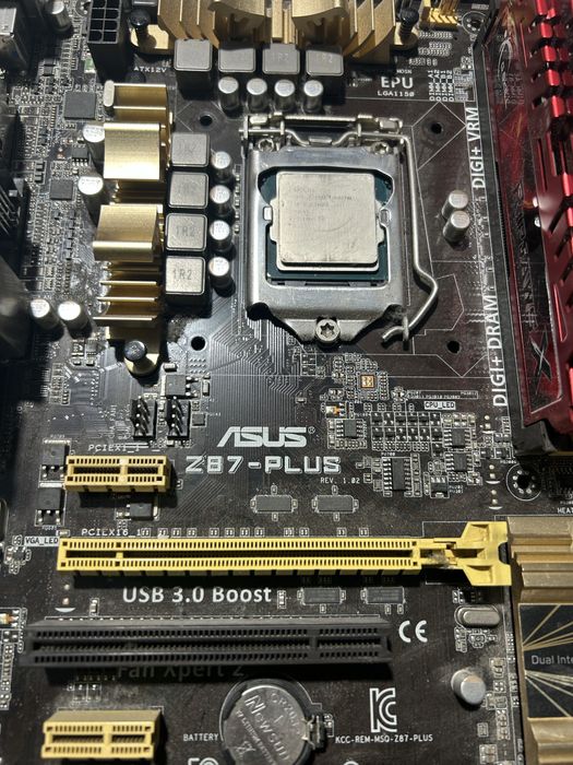 Комплект Z87/ i7 4770K / 32GB 1866Mhz!