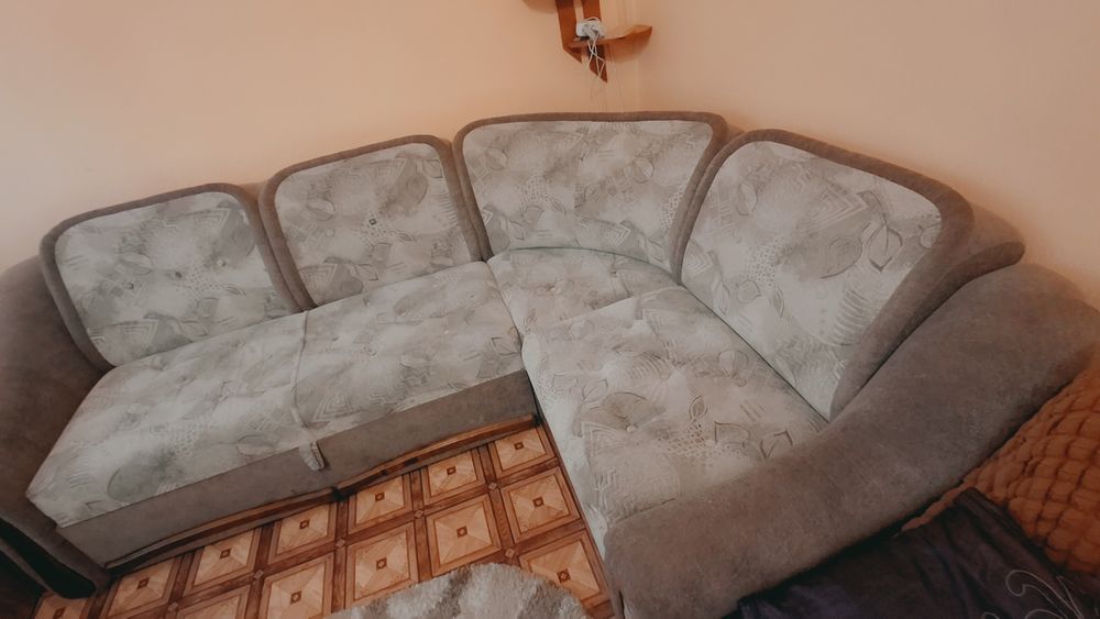 Продам кутовий диван