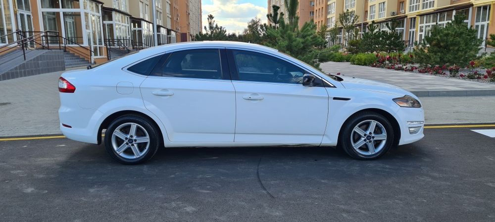 Продам власне авто Ford mondeo mk4
