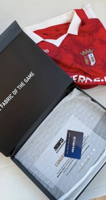 camisola oficial autografada plantel do Sporting Clube de Braga 25/26