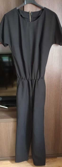 Kombinezon czarny 36