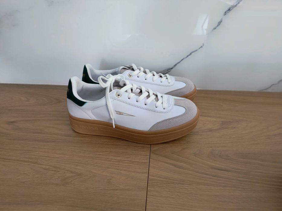 Buty sportowie rozm 39