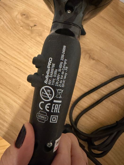 Suszarka do włosów Babyliss PRO