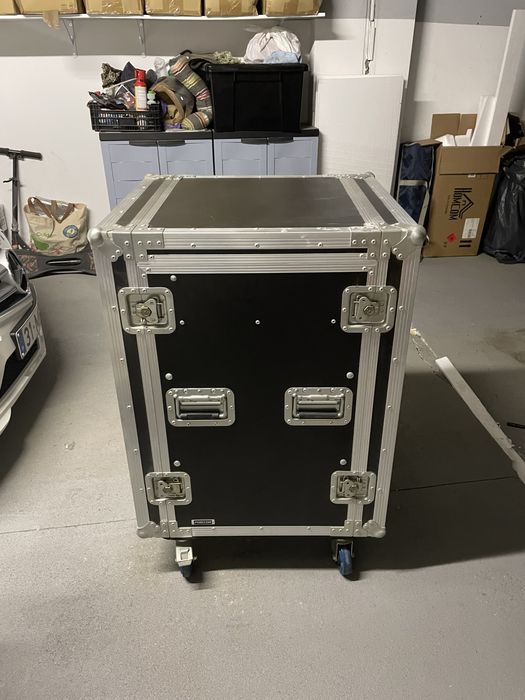 Mixer Profissional LD Systems VIBZ 12 DC + Rack Completo para Venda