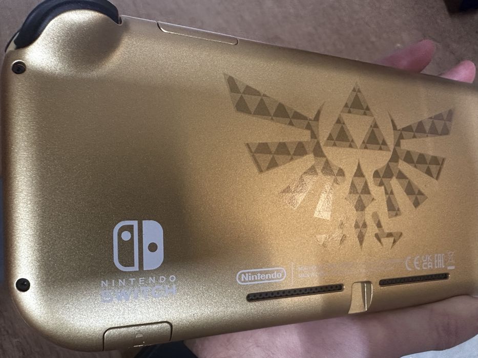 Nintendo Switch Lite edição zelda + capa+ jogo Zelda Echos of Wisdom