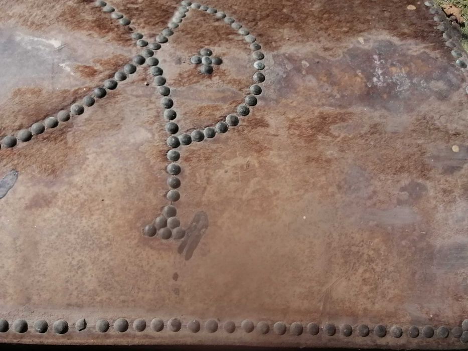 Arca antiga para restauro