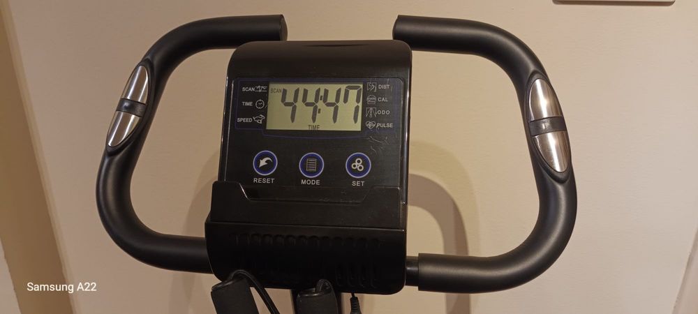 Bicicleta Magnética BIGZZIA Dobrável X-Bike 3 Em 1 Ajustável