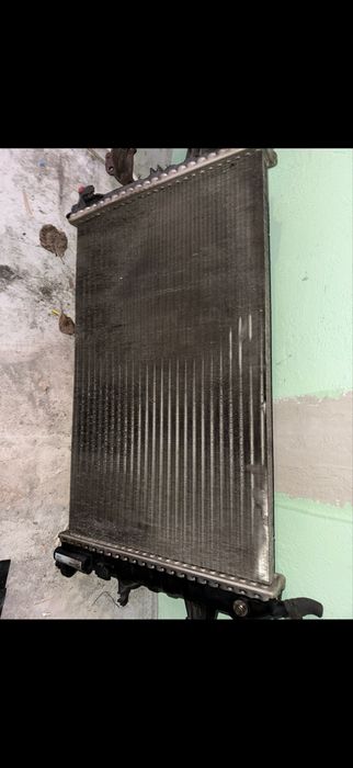 Chlodnica wody Astra Zafira Meriva Vectra Z18XE