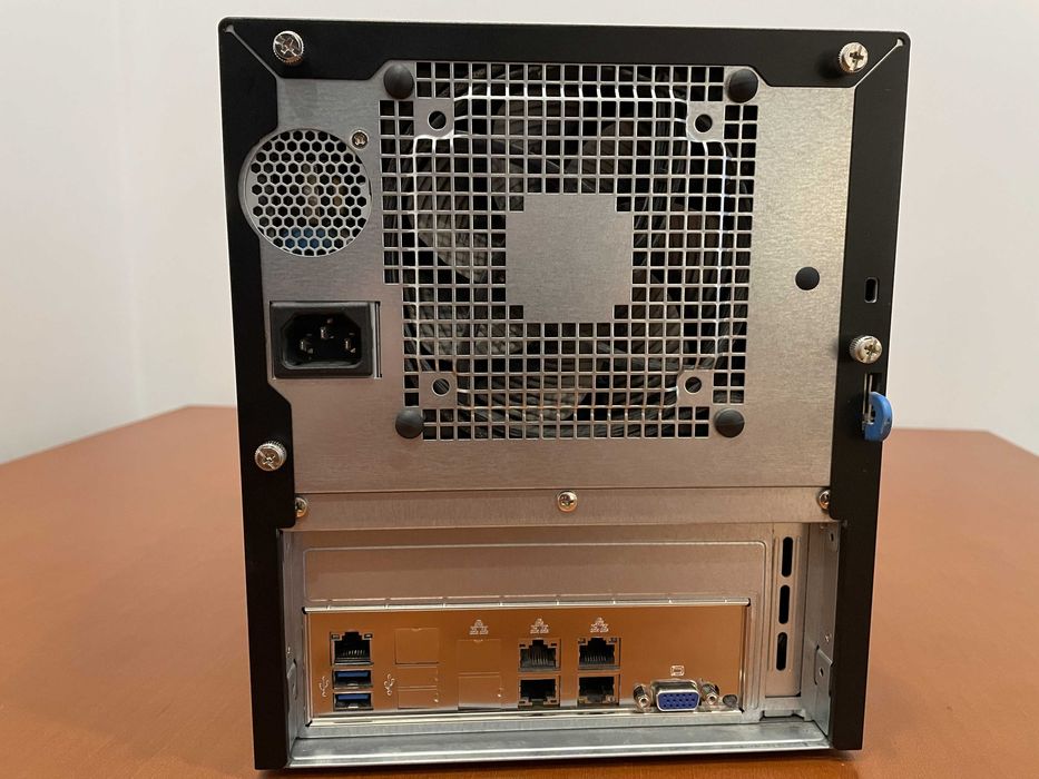 Servidor MiniITX Supermicro 5028DTN4T63825217405443122