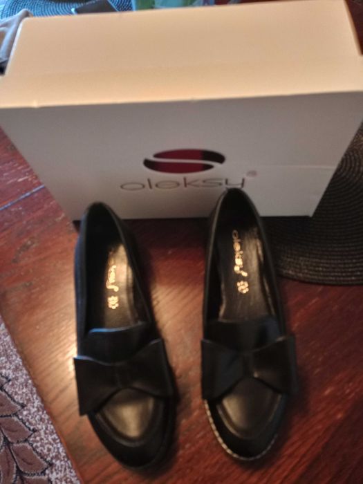 Czarne mokasyny Oleksy