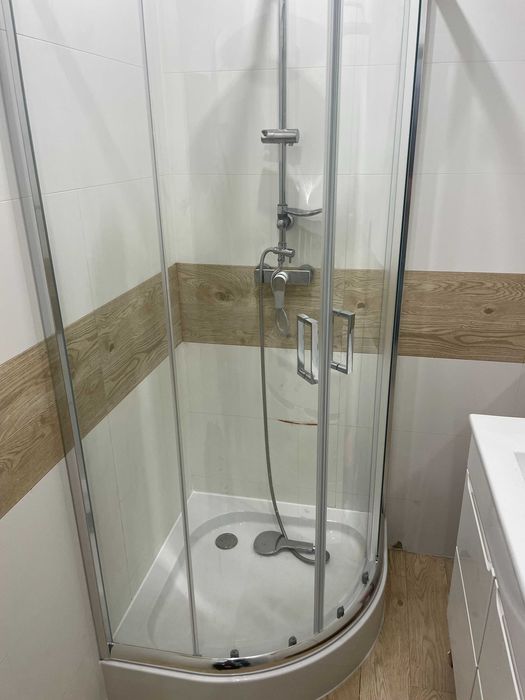 Hydraulik Usługi Hydrauliczne Naprawa Spłuczek Montaż Kabin Pogotowie