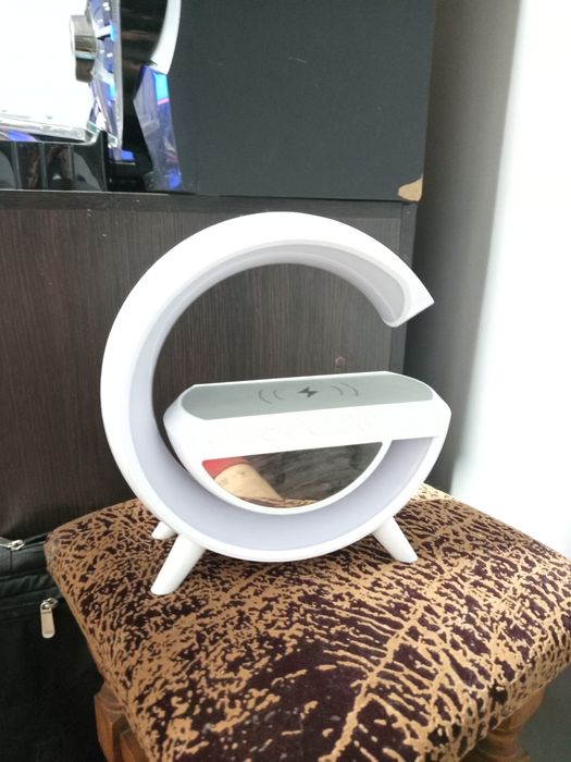 Продам Колонку с зарядною підставкою